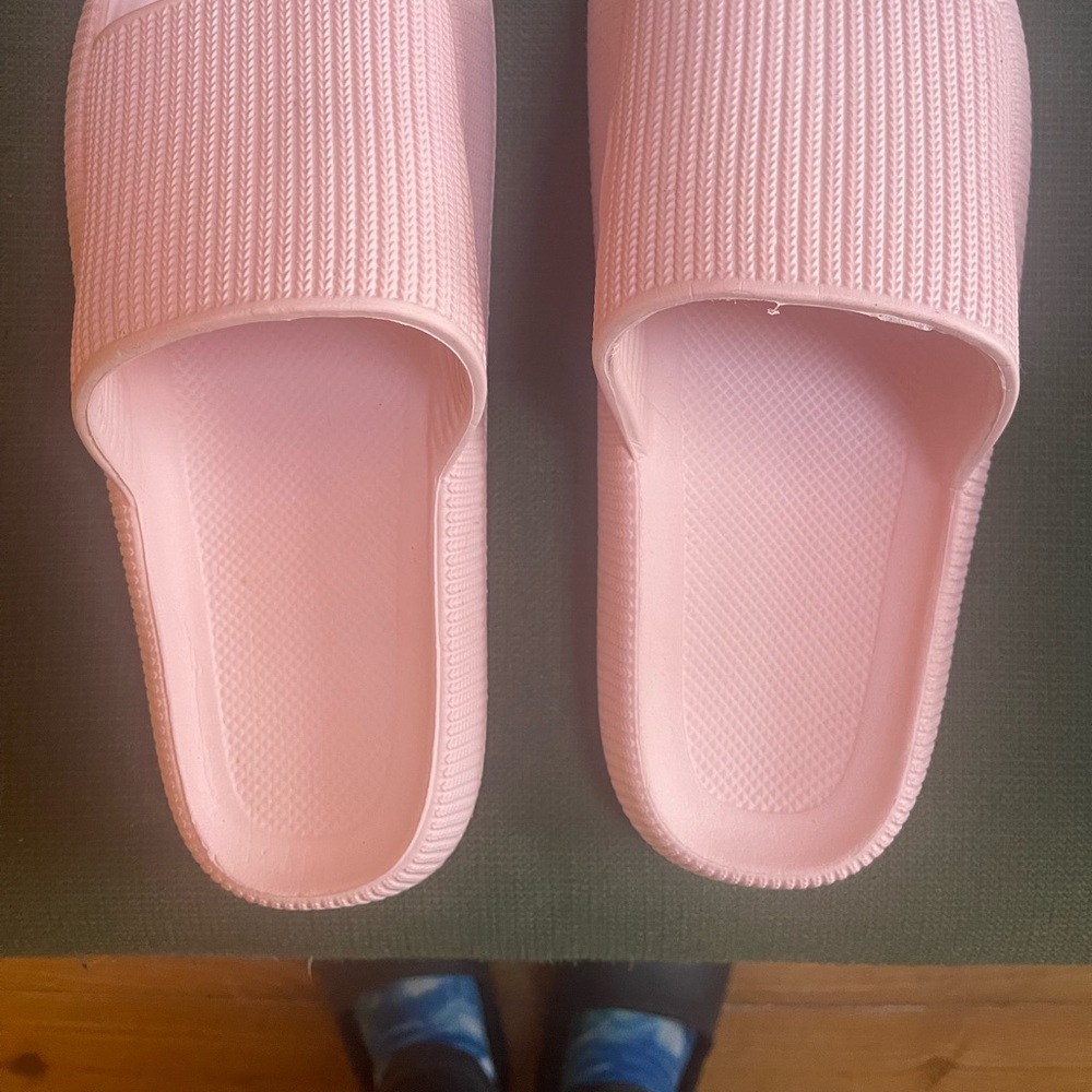 Pink soft sandals us 9